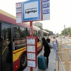 Jak dojechać do Osiedla Teatralnego w Krakowie - najlepsze opcje transportu