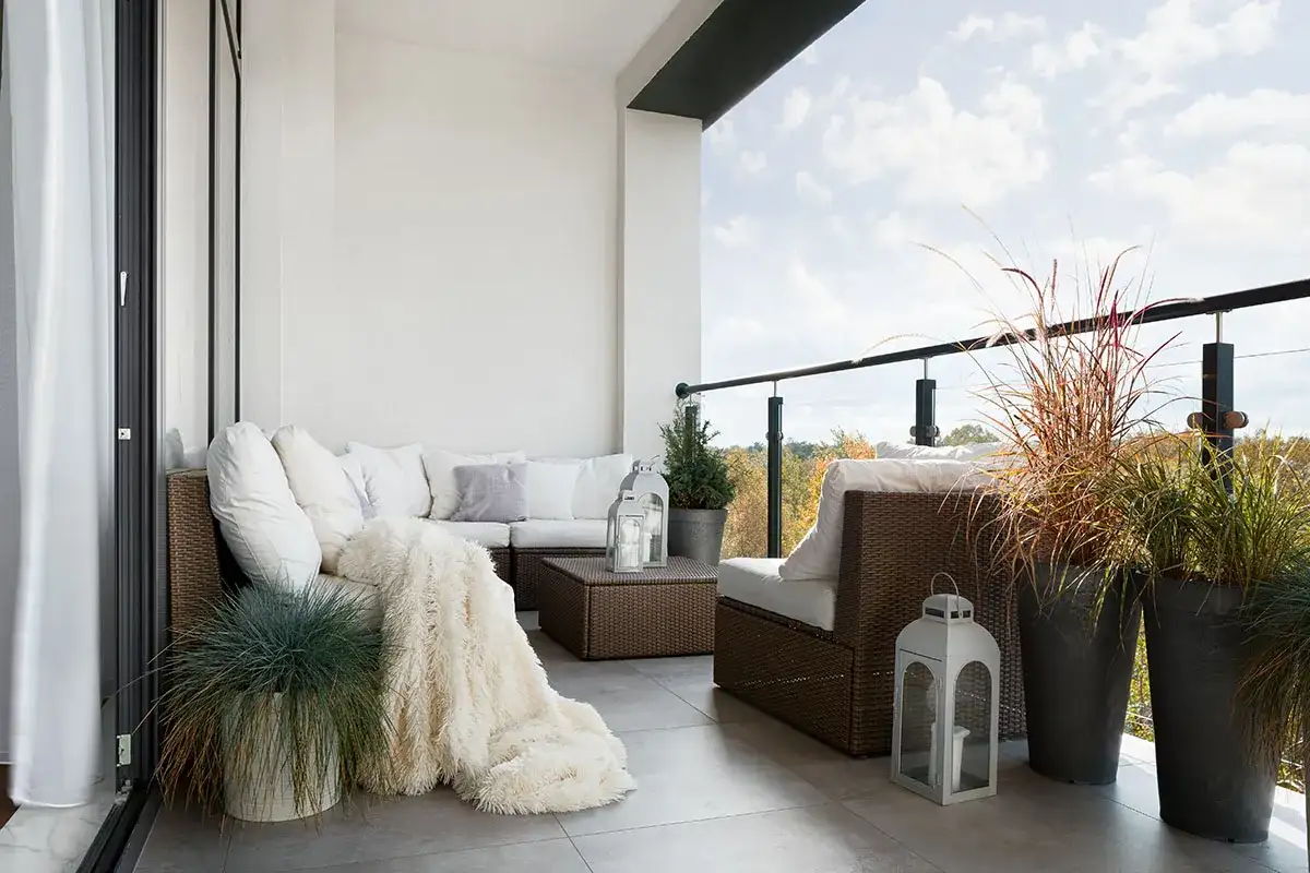 Loggia w mieszkaniu - czym różni się od balkonu i tarasu?