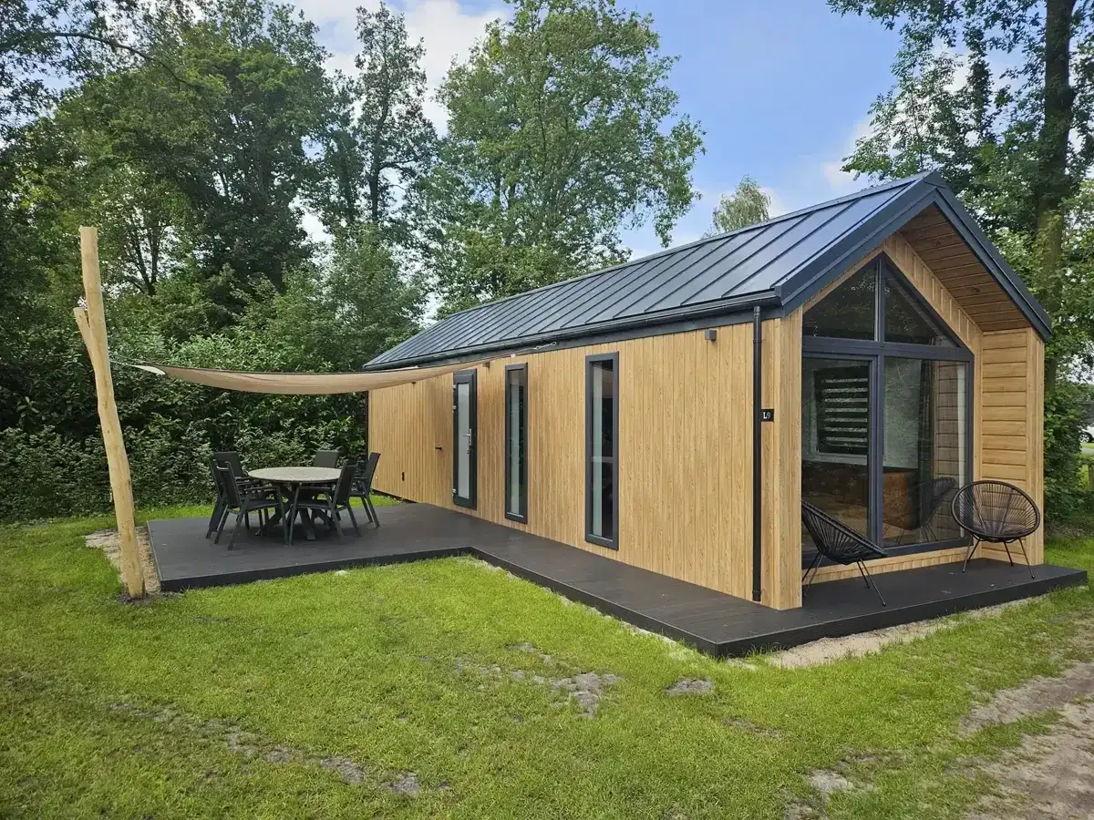 Domek całoroczny 35 m² na zgłoszenie - formalności i koszty
